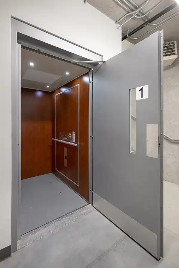 V-1504 Gallery