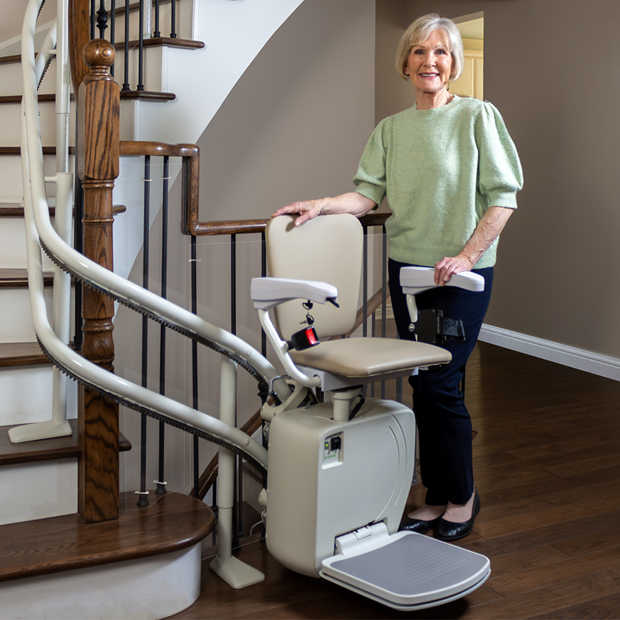 Savaria Stairfriend Curved Stairlift